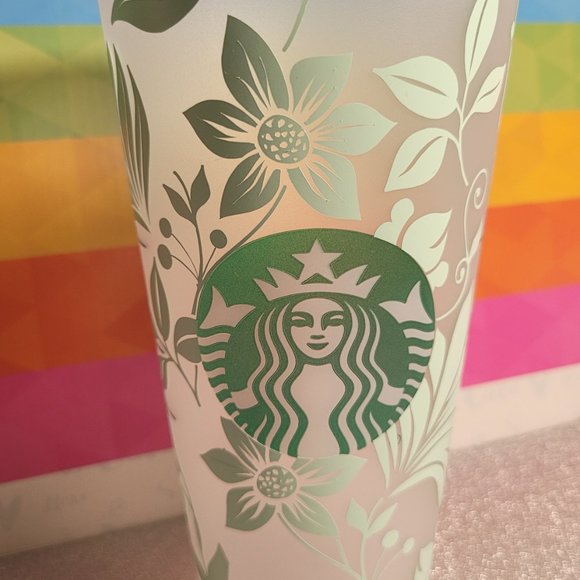 24oz Starbucks Reusable Venti Cold Cups with clear
